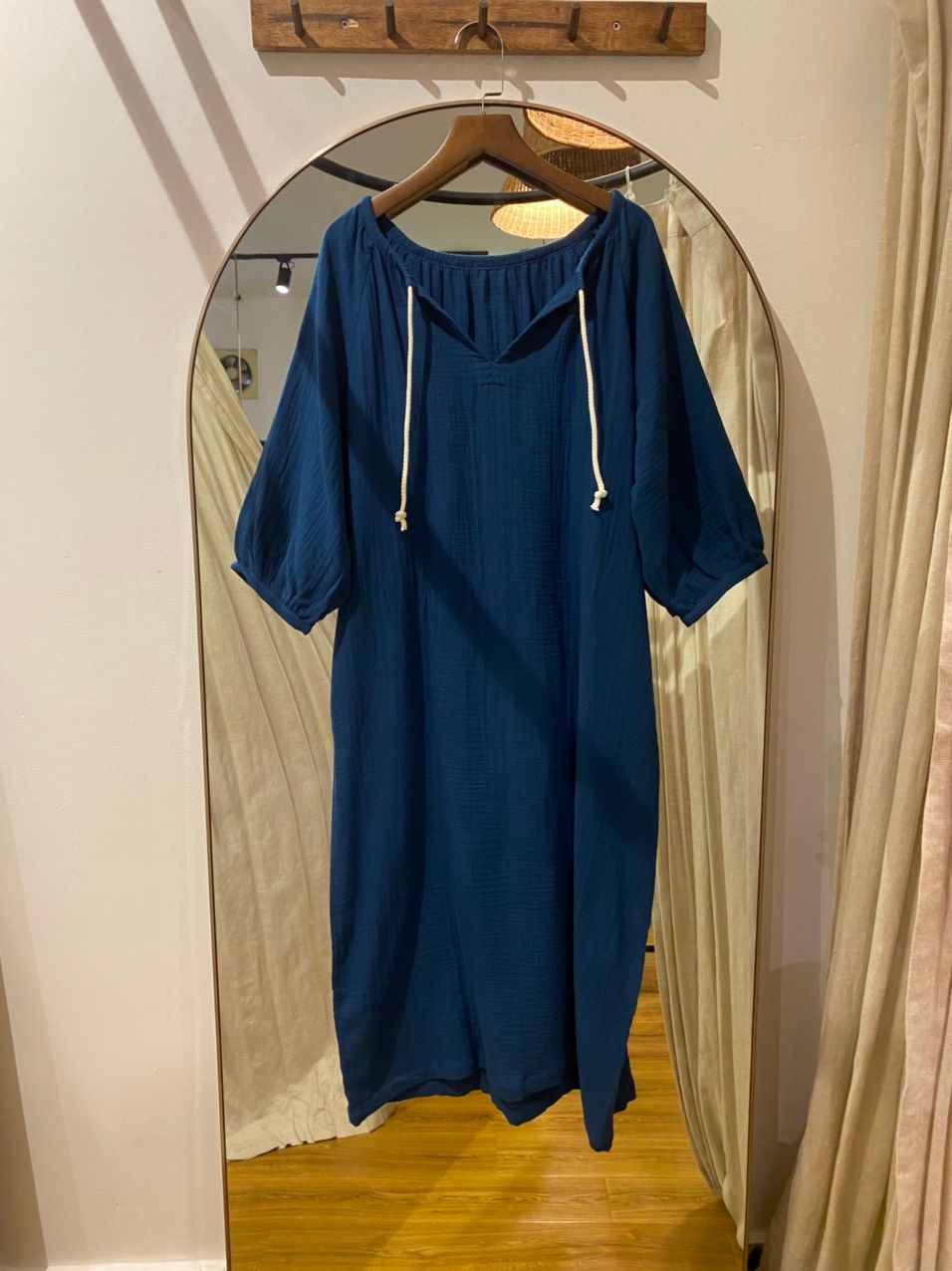 Lunar Dress - Đầm suông tay lỡ - D679