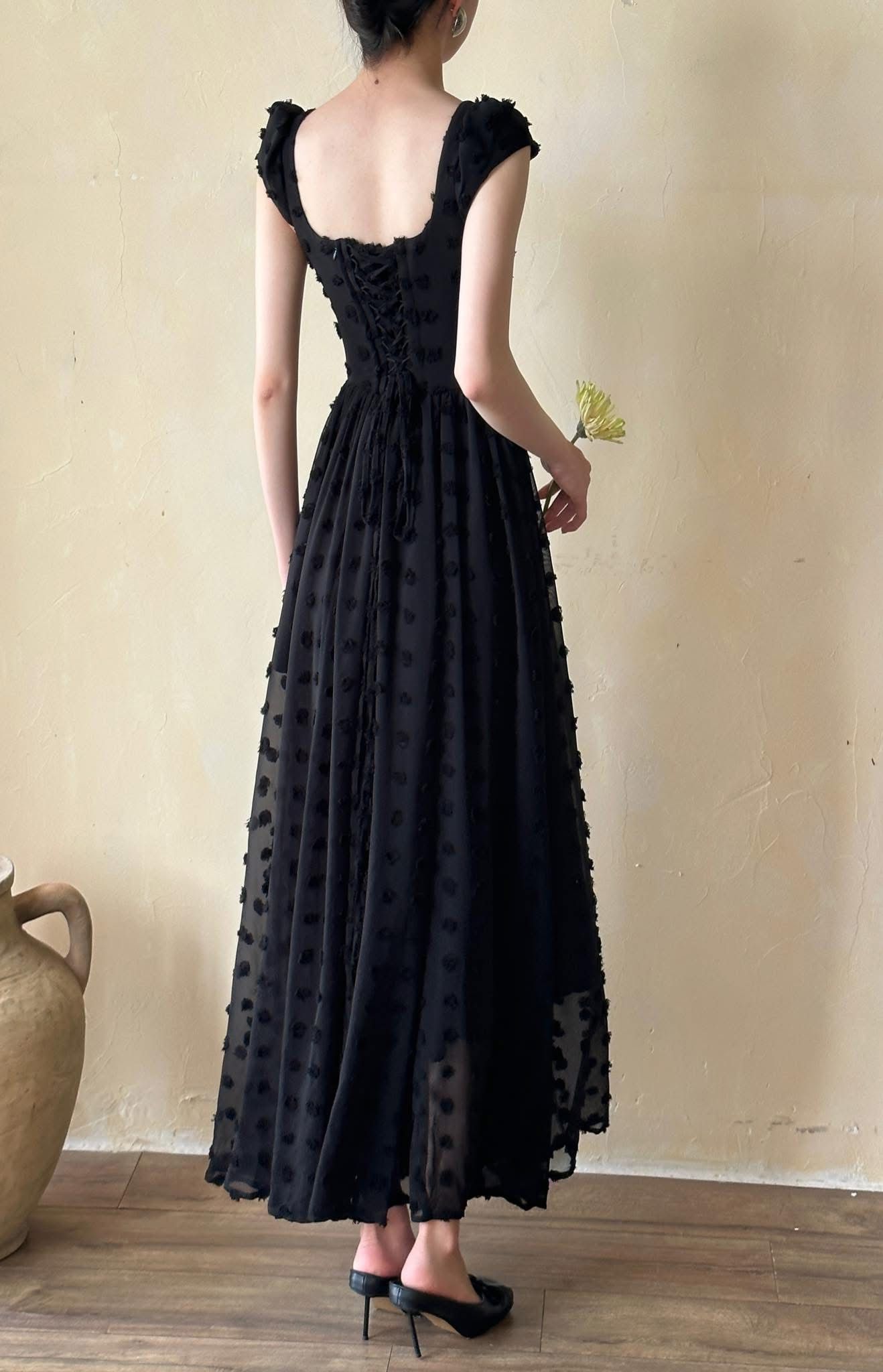 Adela Dress - Đầm Corset Cổ Điển Tay Hến V21