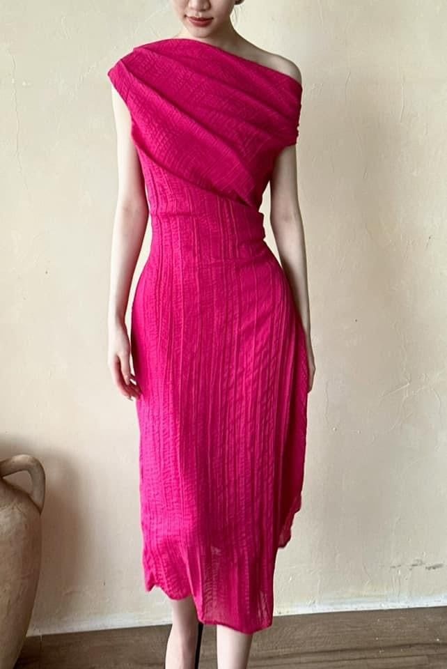 Dilys Dress - Đầm Trễ Vai Sóng Eo DR2123