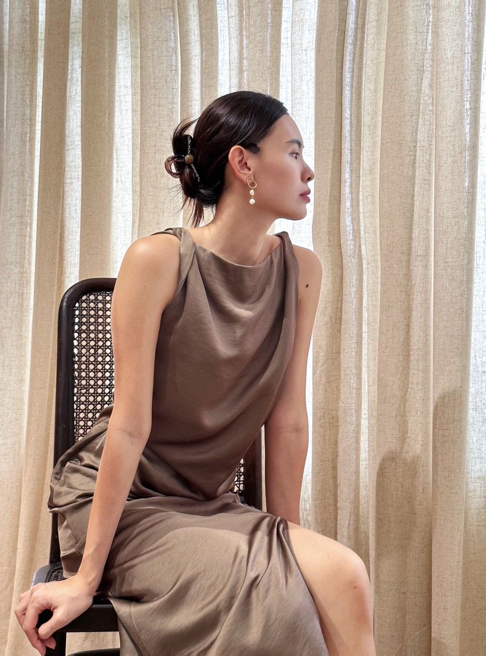 Juhi Dress - Đầm Nhún Sườn Xẻ Tà L58