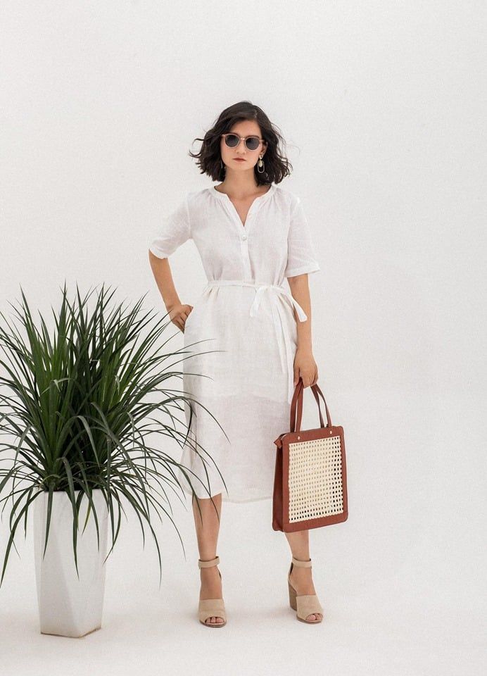 Elianna Dress - Đầm linen trắng cổ V thắt eo D286