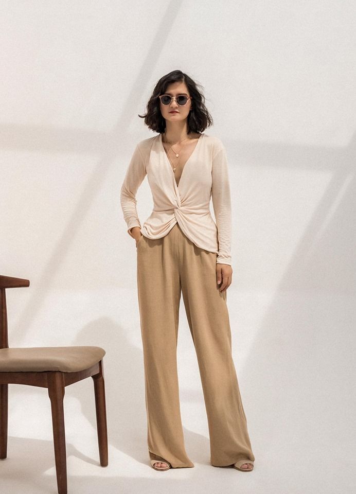 Áo tay dài thun cotton xoắn eo nude A114