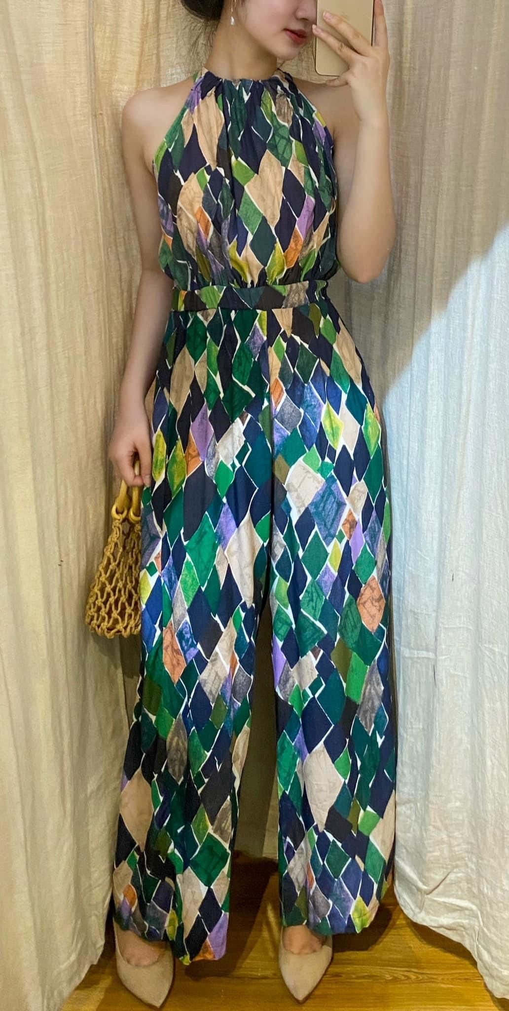 Calla Jumpsuit - Jumpsuit Họa Tiết J07