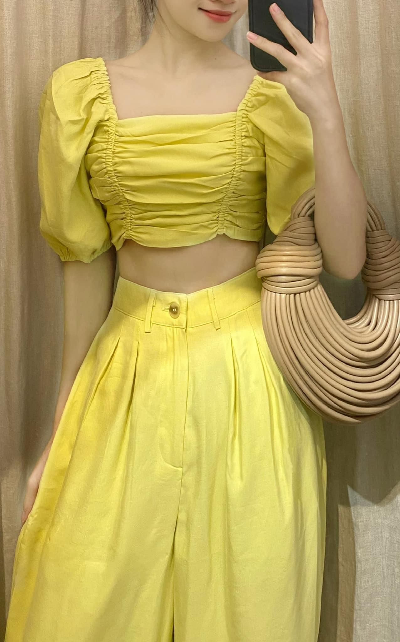 Celli Set Áo Croptop và Quần Ống Rộng S002