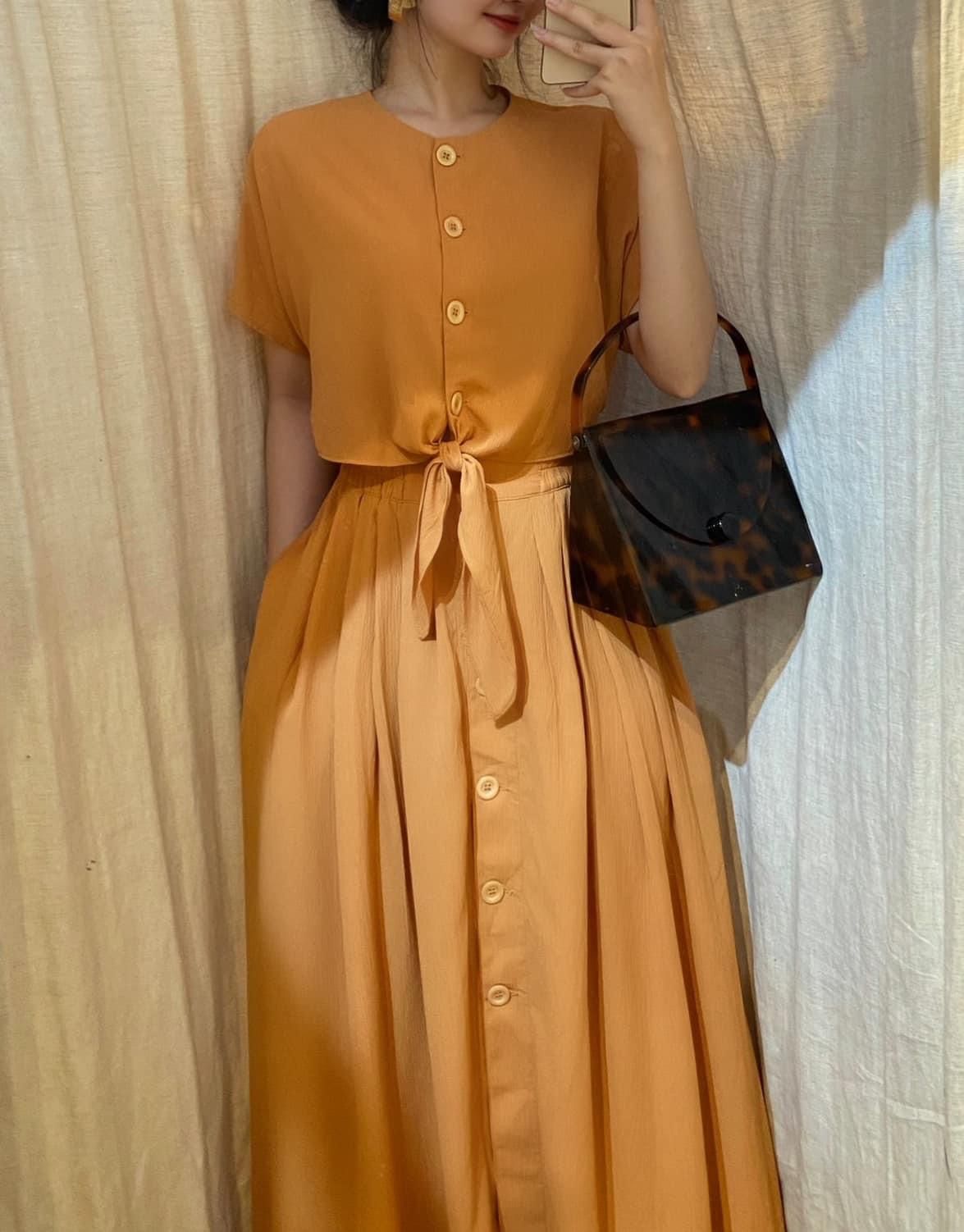 Mie Dress - Đầm Tay Ngắn Nơ Eo E76