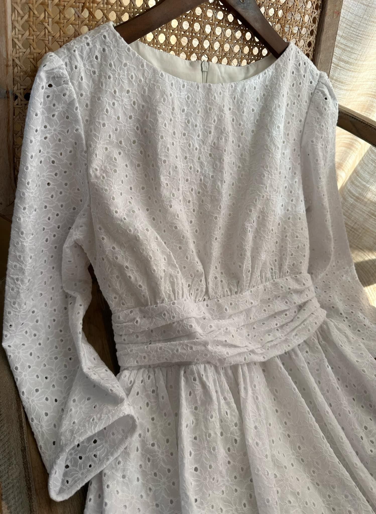 Lucie Dress - Đầm Tay Lỡ Nhấn Eo E93