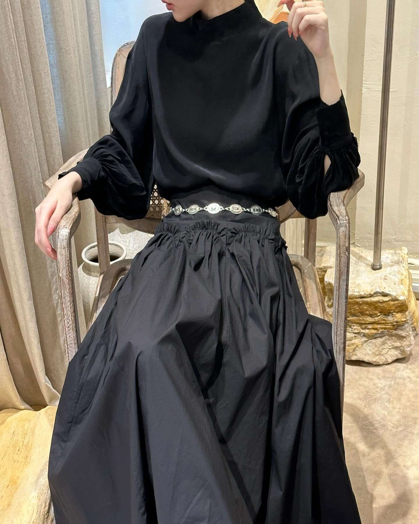 Cecilia Top - Áo Lụa Tay Dài D992