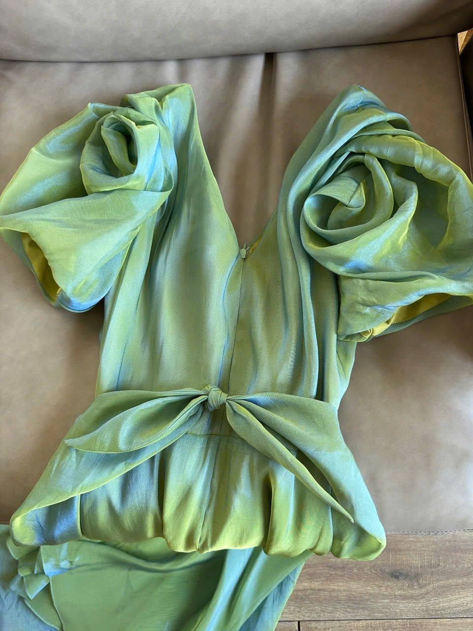 Helena Dress - Đầm Hoa Hồng Tay Phồng Q1013
