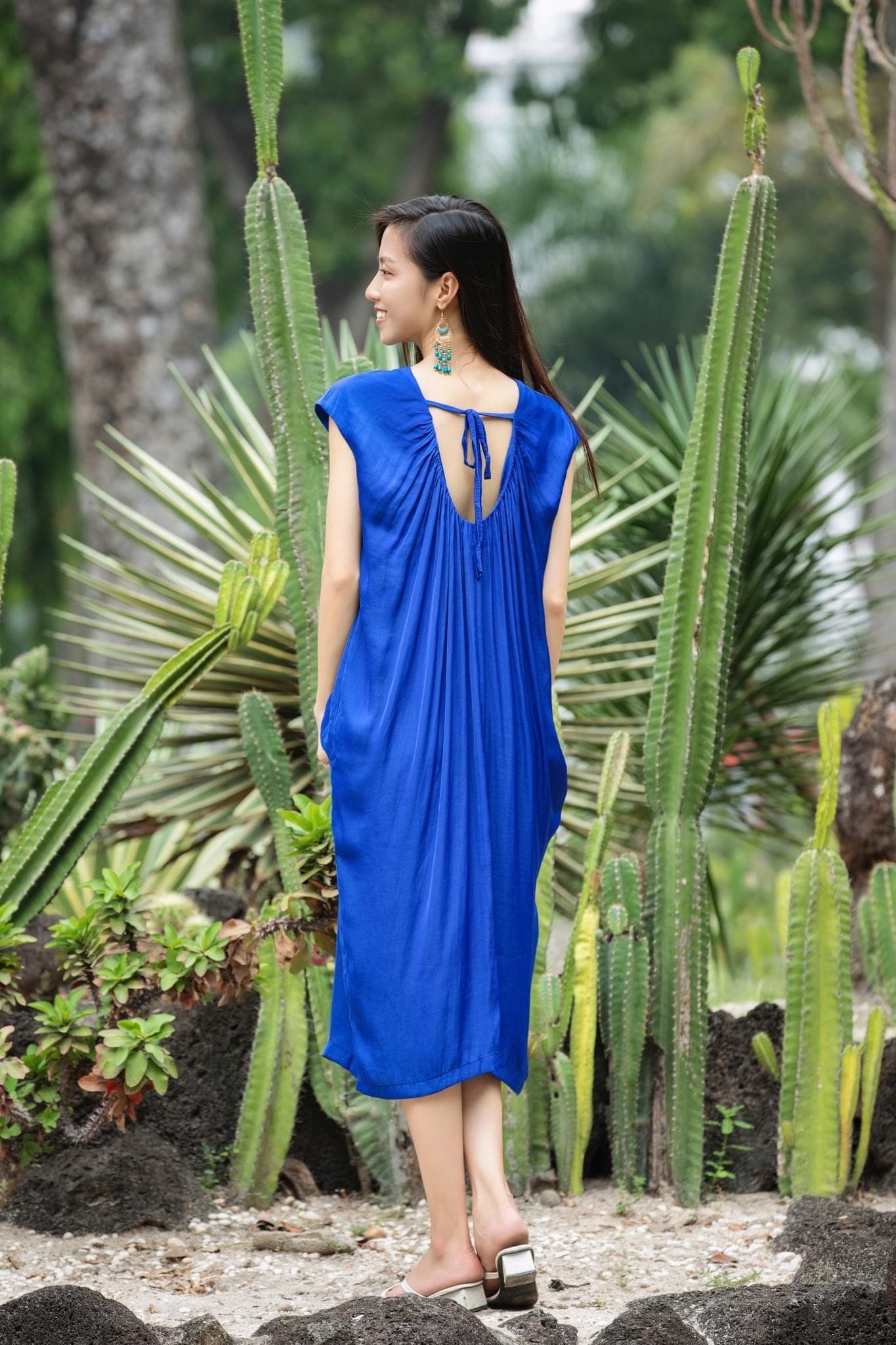 Cloud Dress - Đầm Lụa Suông Tay Chờm