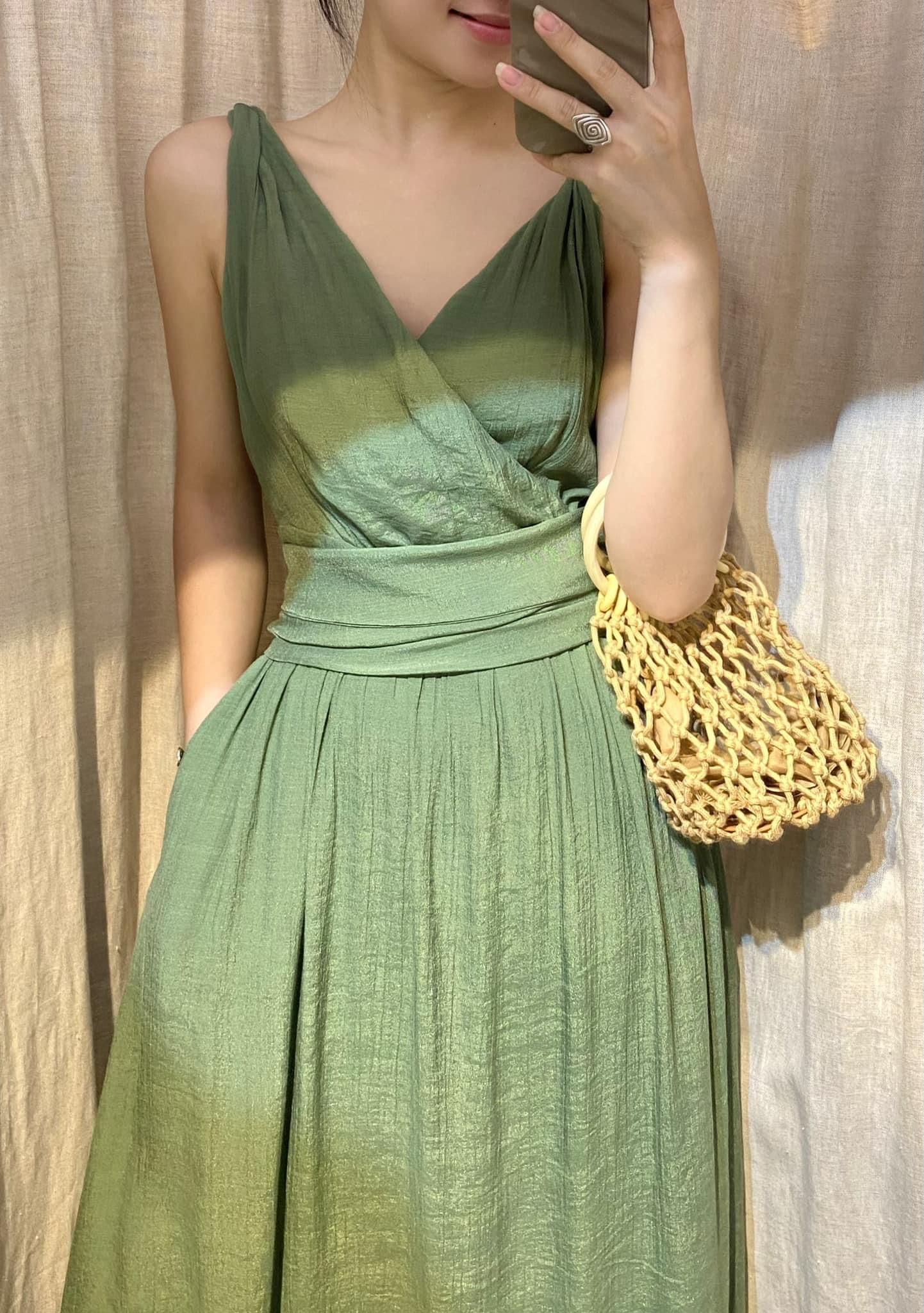 Nala Dress - Đầm 2 dây cổ tim thắt nơ eo E29