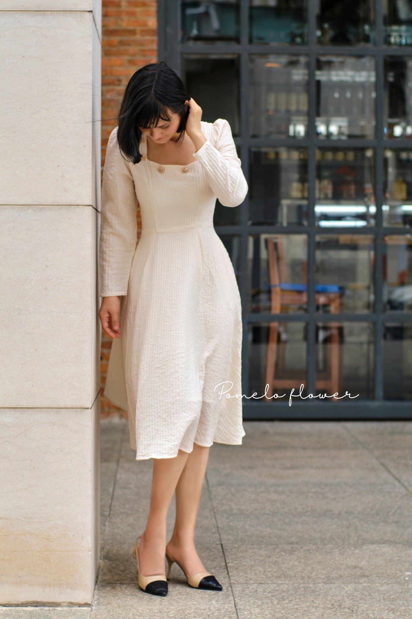 Katina Dress - Đầm Tay Dài Cổ Vuông Đính Bông D030