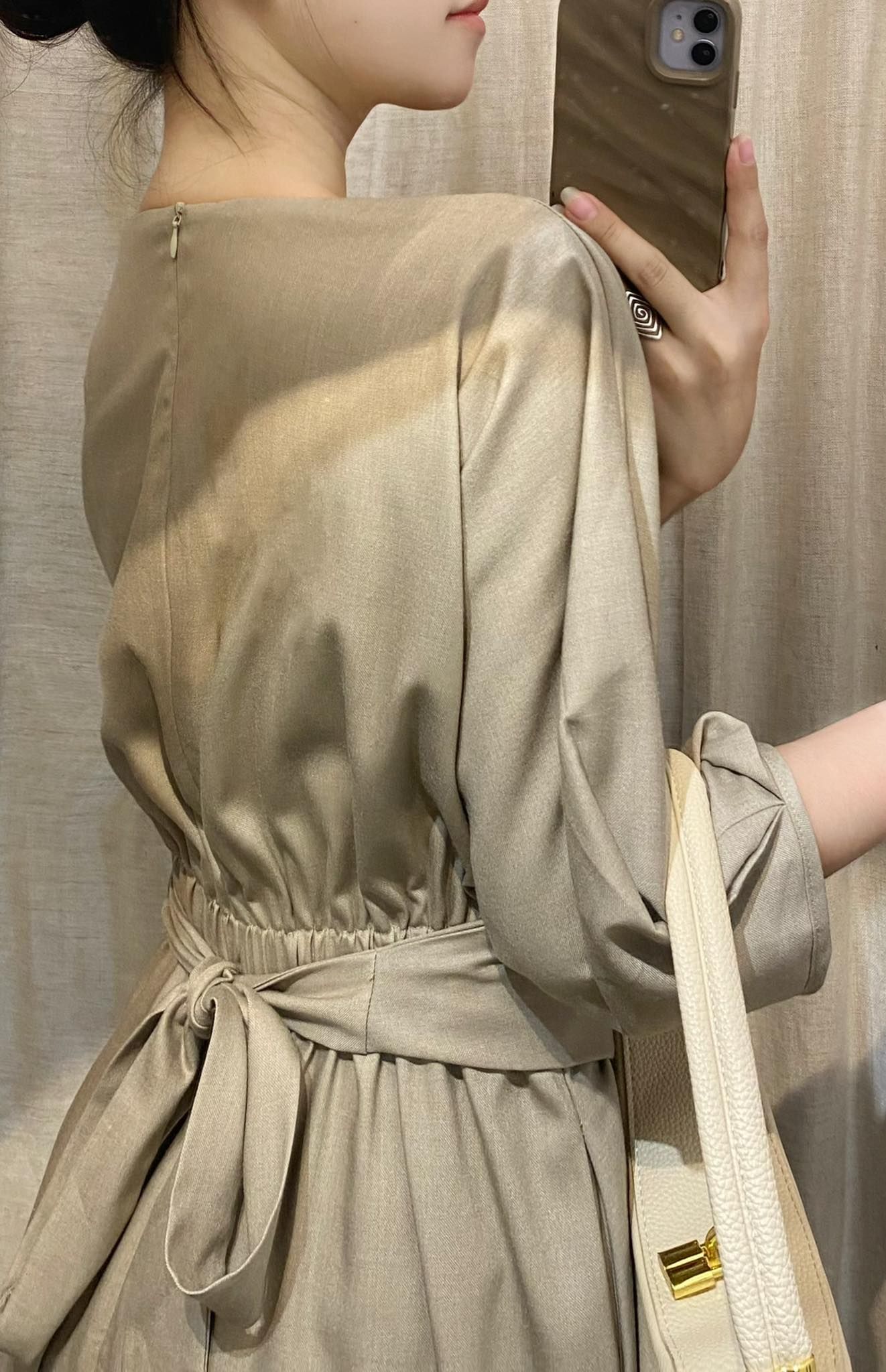 Amie Dress - Đầm Cuốn Eo Lạ Mắt