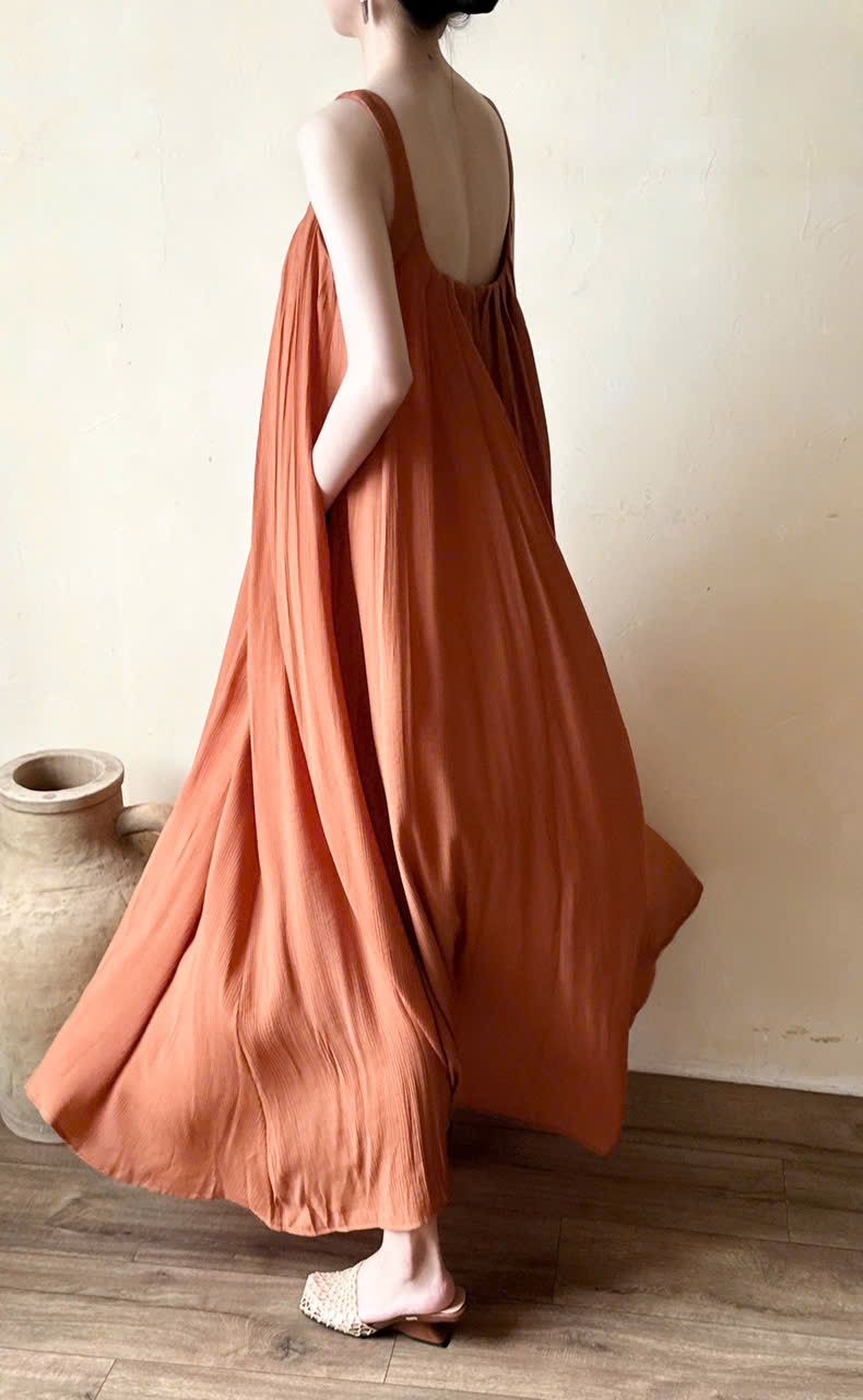 Peony Dress - Đầm 2 Dây Dập Ly DR1624