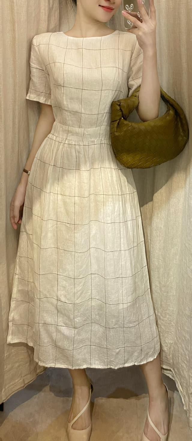 Kali Dress - Đầm linen hở lưng thắt dây D106