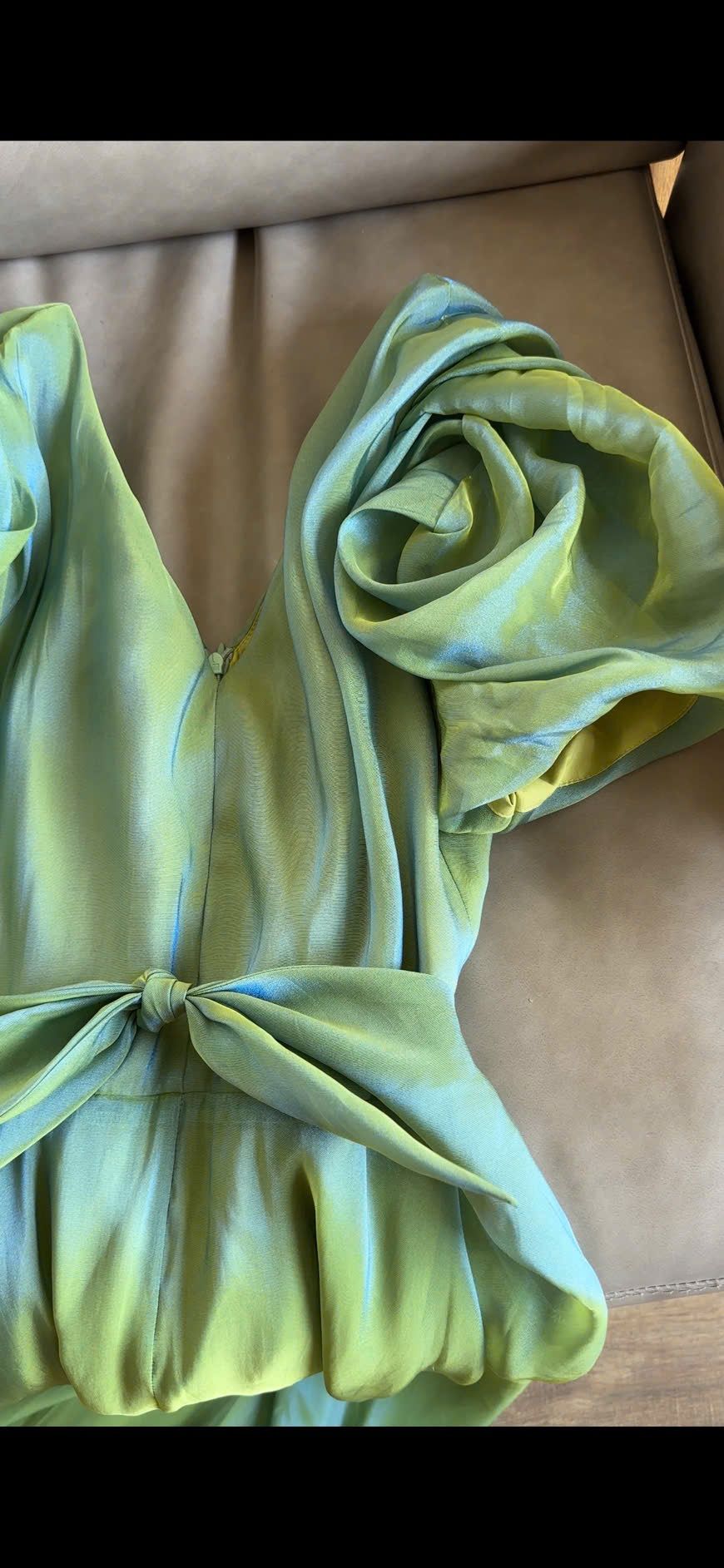Helena Dress - Đầm Hoa Hồng Tay Phồng Q1013
