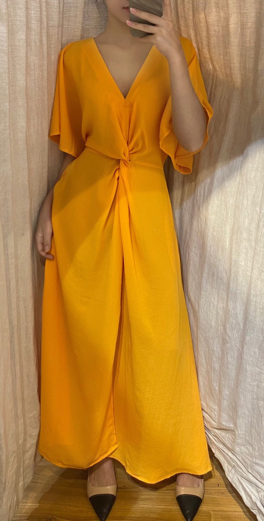 Nyla Dress - Đầm Xoắn Eo D035