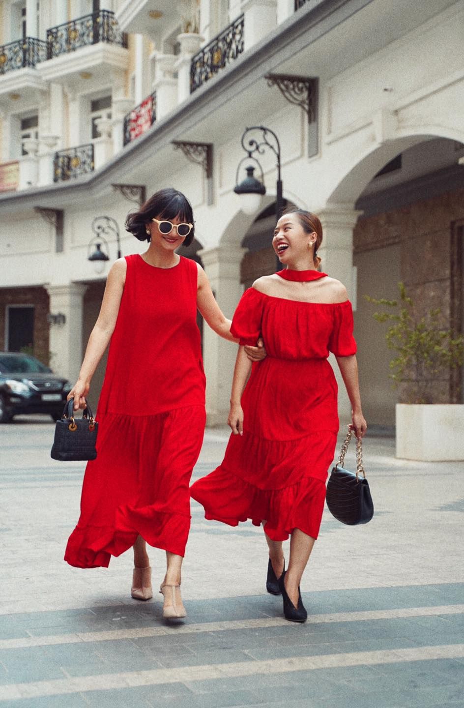 Macie Dress - Đầm xô lụa sát nách đỏ D48