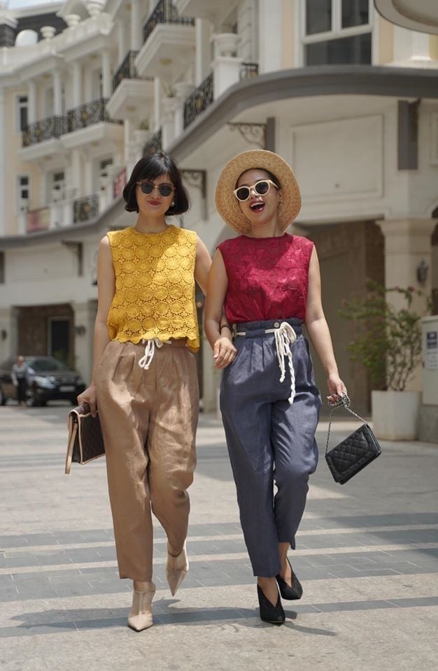 Pandora top - Áo sát nách ren vàng/ hoa đỏ A74 A75
