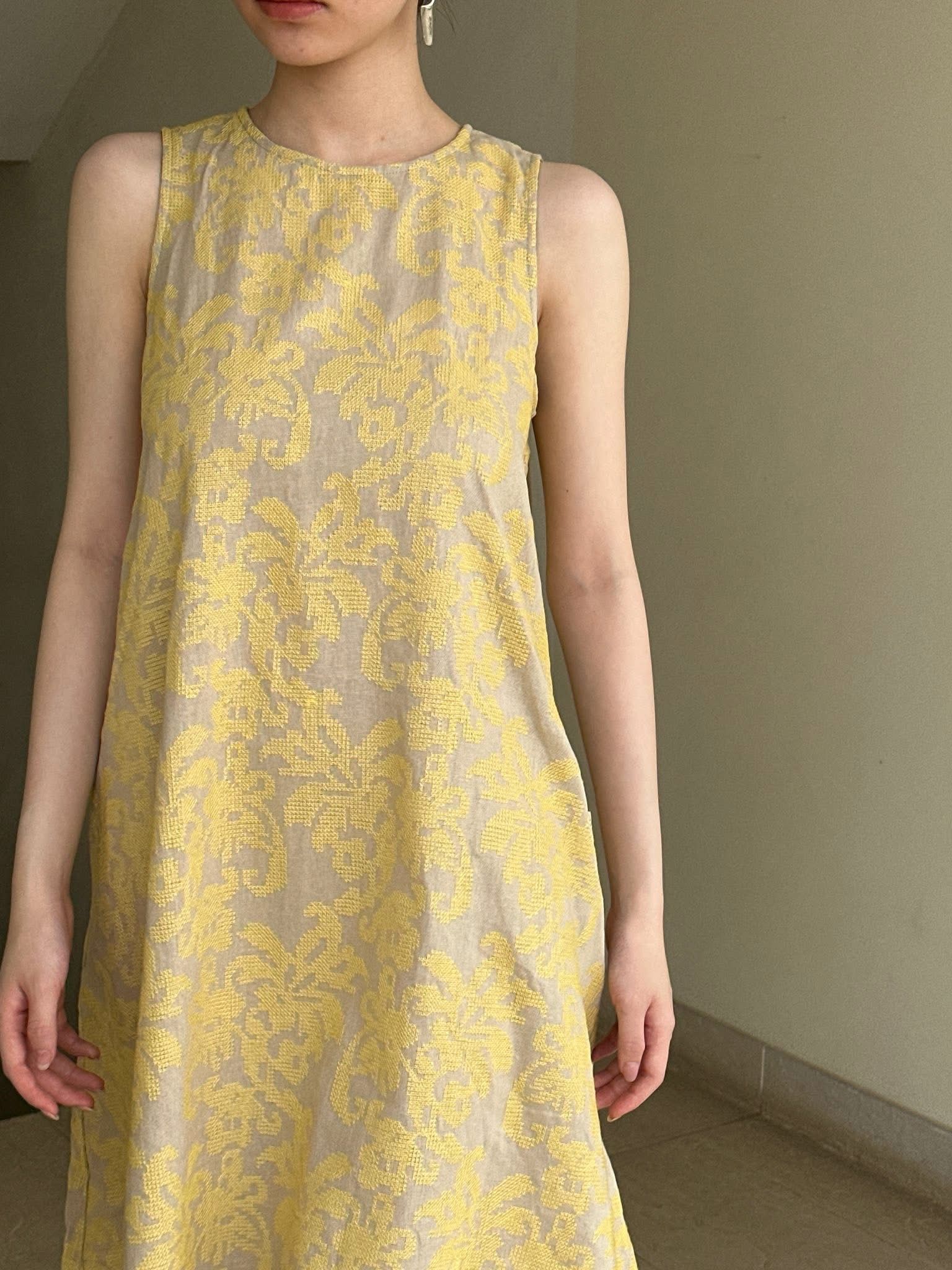 Fez Old City Dress - Đầm thêu nổi dáng suông LA15