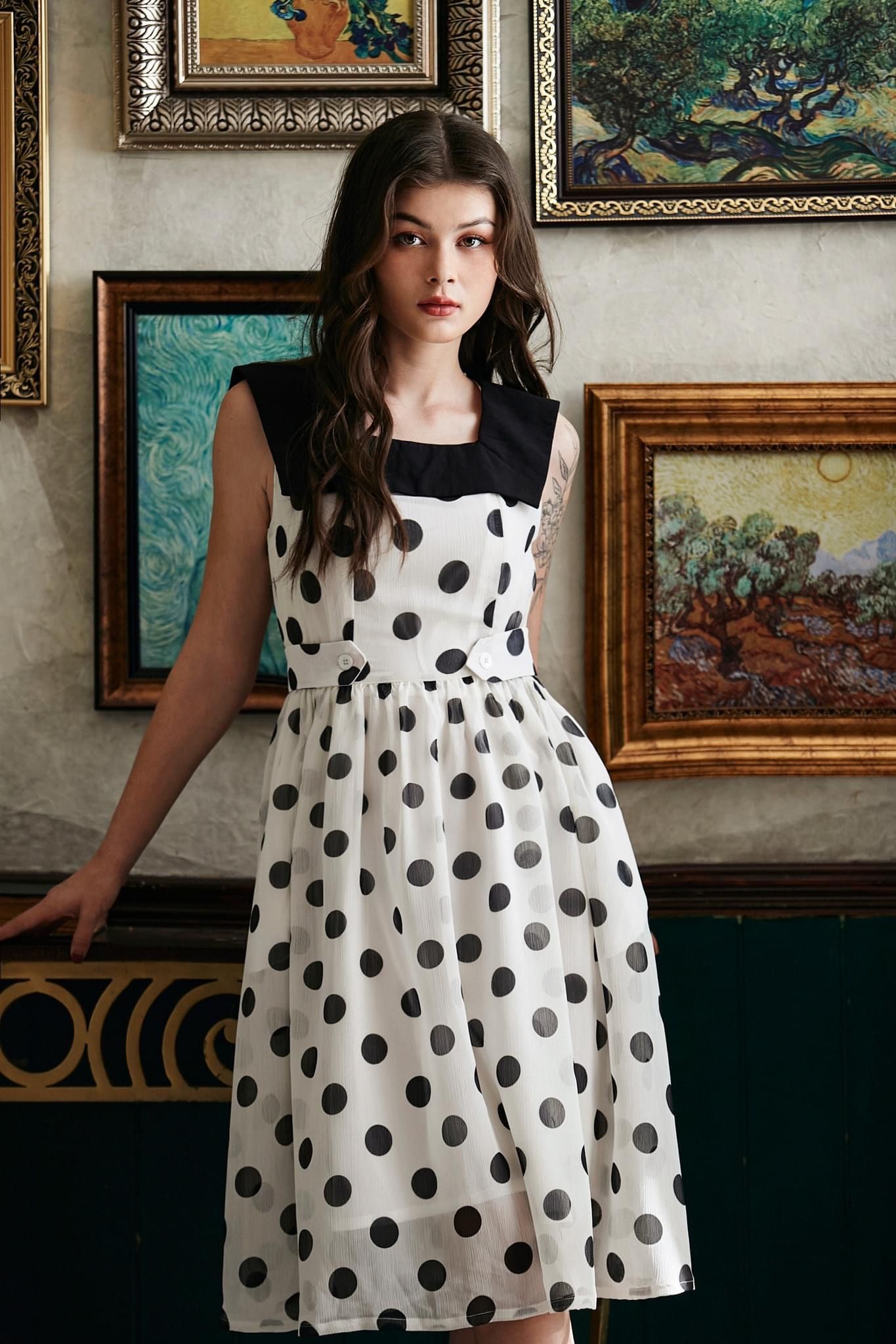Eleanor Dress - Đầm Cổ Vuông Hoạ Tiết Chấm Bi E02