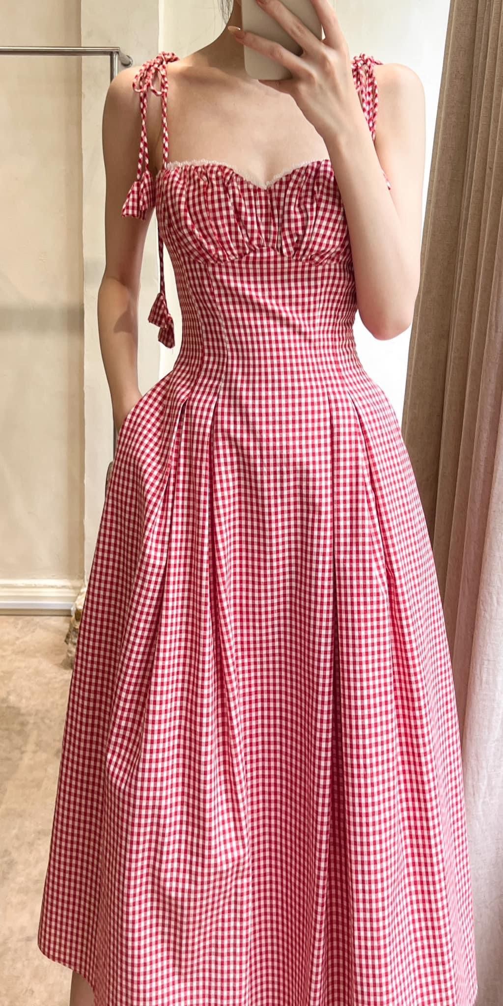 Leah Dress - Đầm 2 Dây Cúp Ngực V14