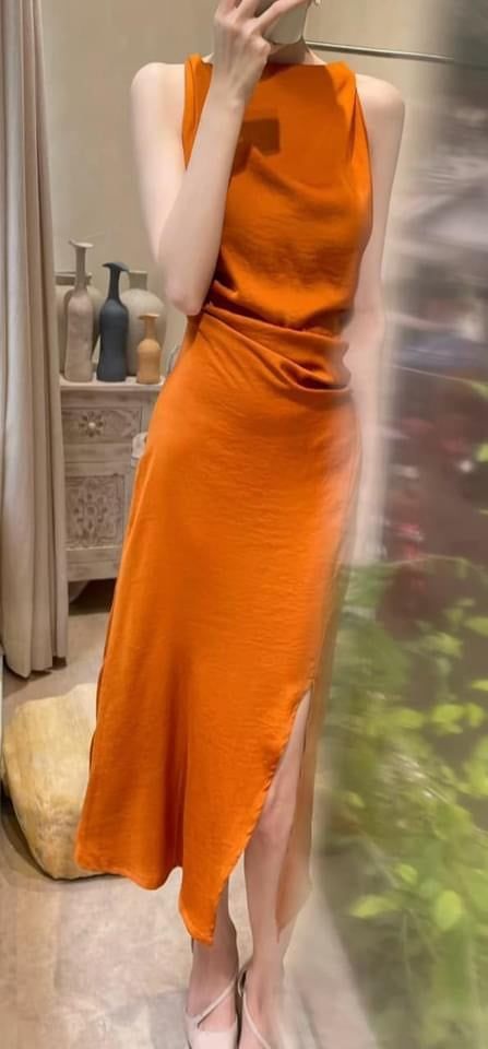 Juhi Dress - Đầm Nhún Sườn Xẻ Tà L58