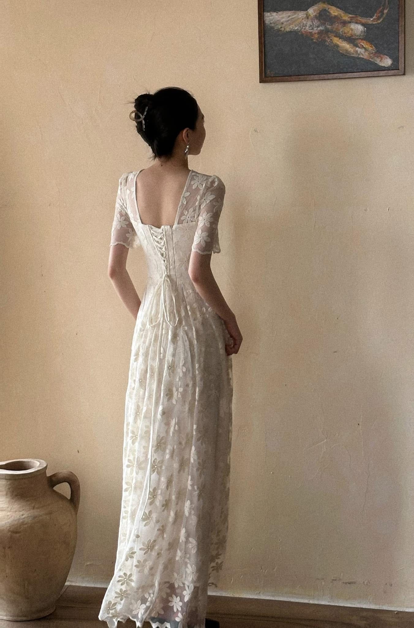 Belle Lace Dress - Đầm Corset Cổ Điển Tay Ngắn Q003