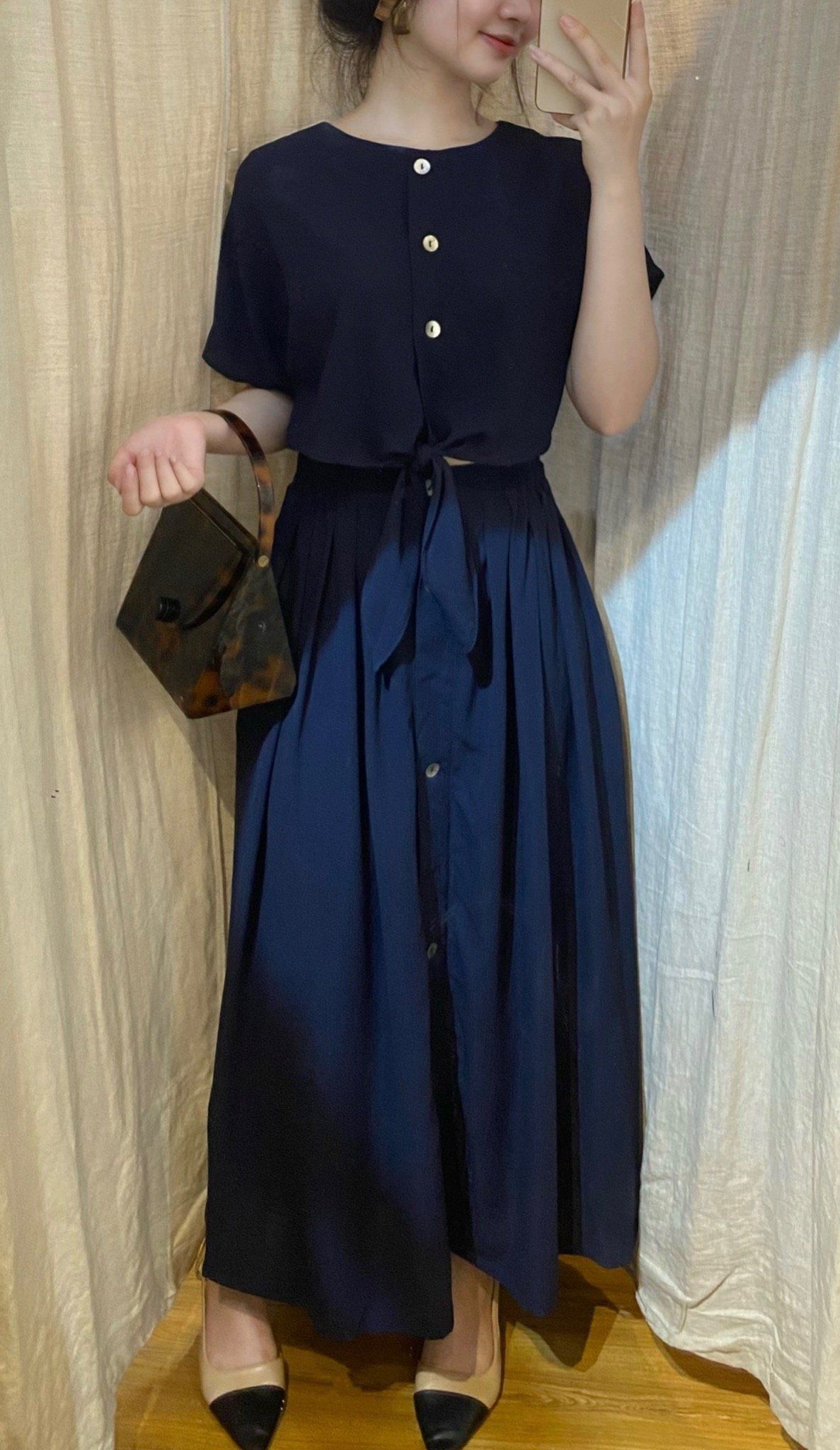 Mie Dress - Đầm Tay Ngắn Nơ Eo E76