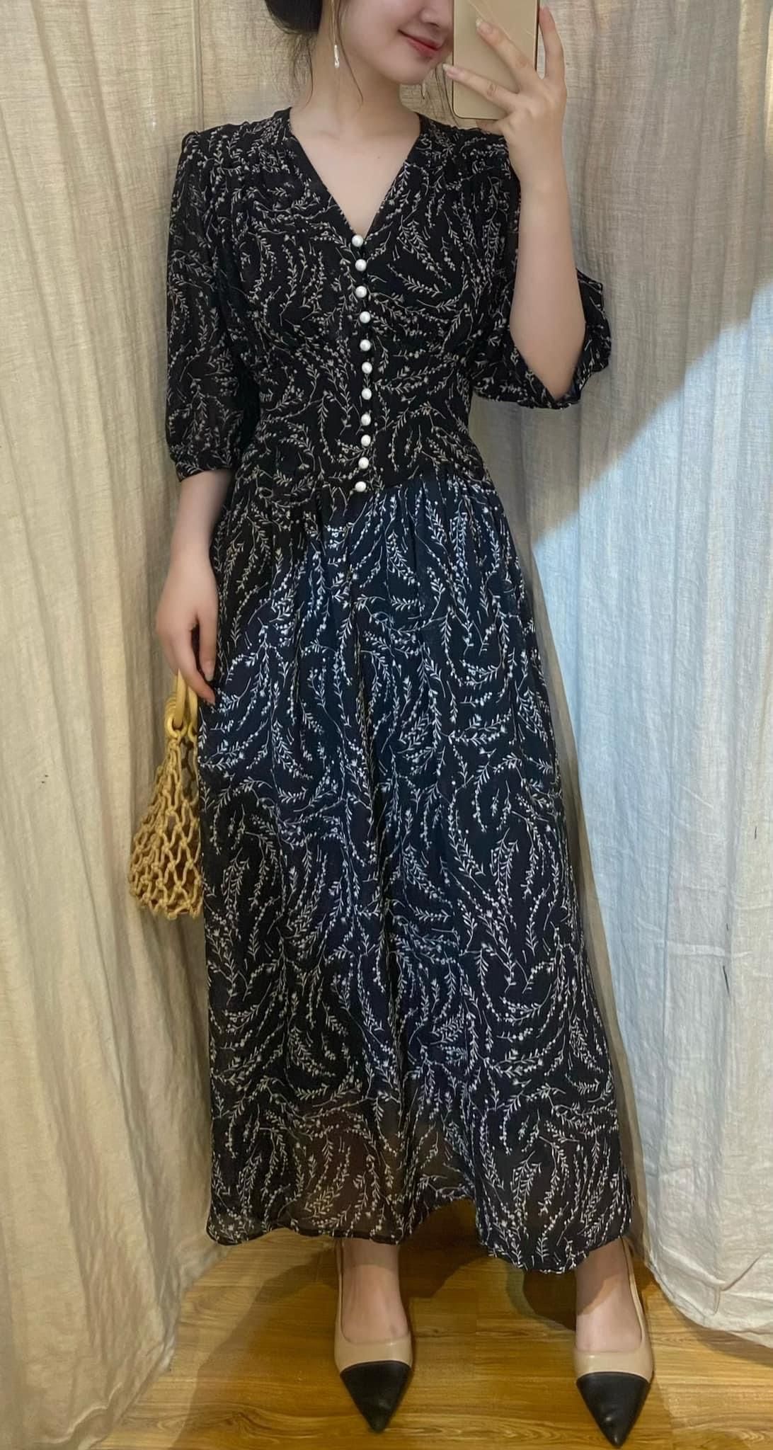 Melina Dress - Đầm voan in hoa có cúc - D01