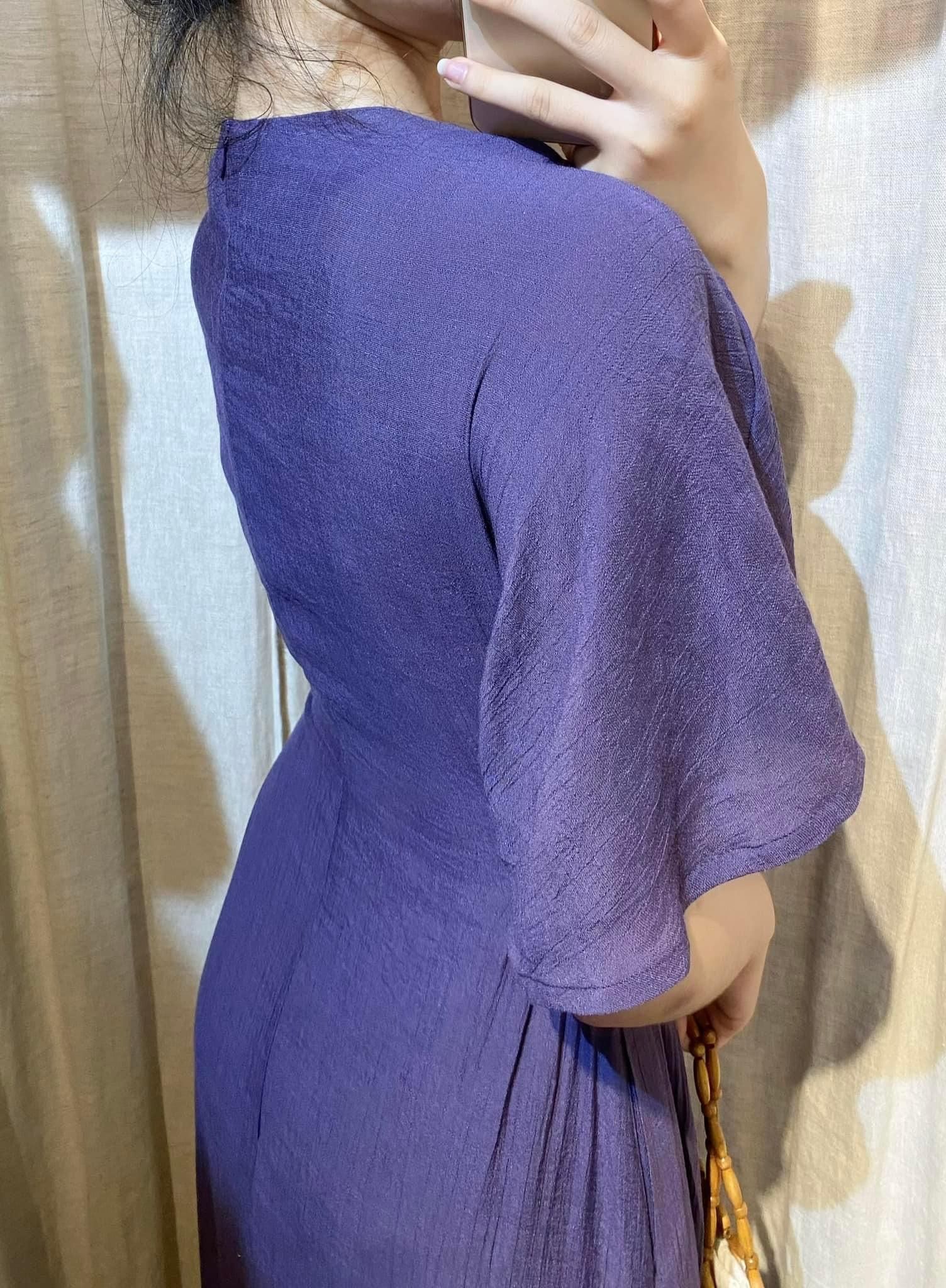 Viona Dress - Đầm Xoắn Eo Xô Lụa E104
