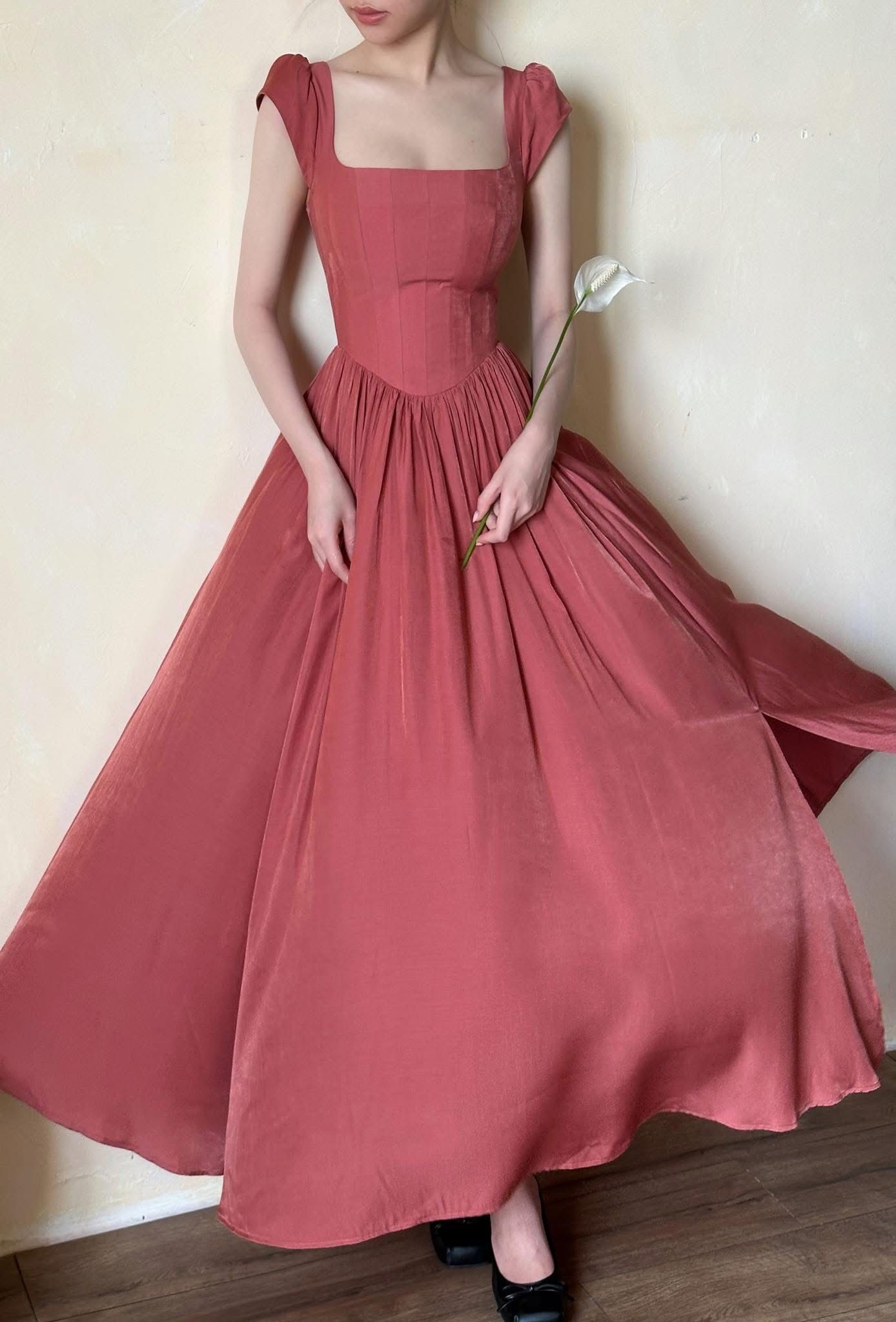 Adela Dress - Đầm Corset Cổ Điển Tay Hến V21