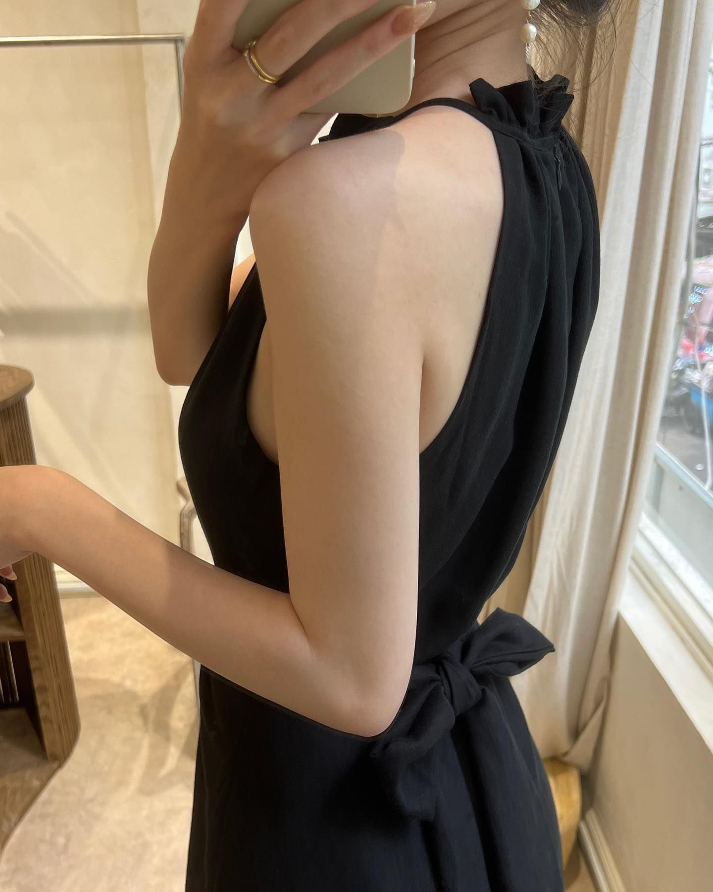 Amanda Dress - Đầm Cổ Yếm Xoắn Eo DR1923