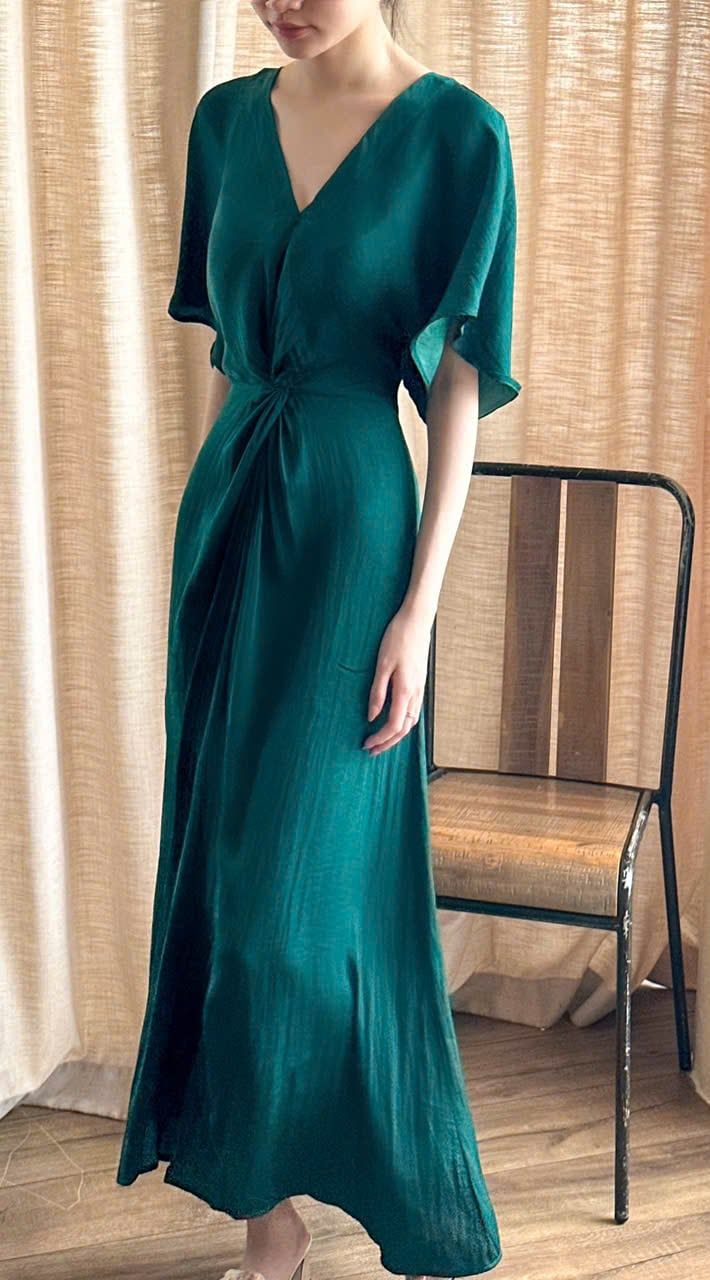 Amelie silk dress - Đầm Xoắn Eo Lụa L04