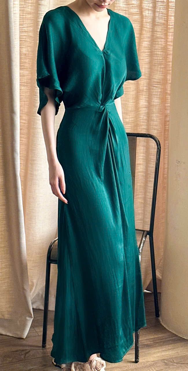 Amelie silk dress - Đầm Xoắn Eo Lụa L04