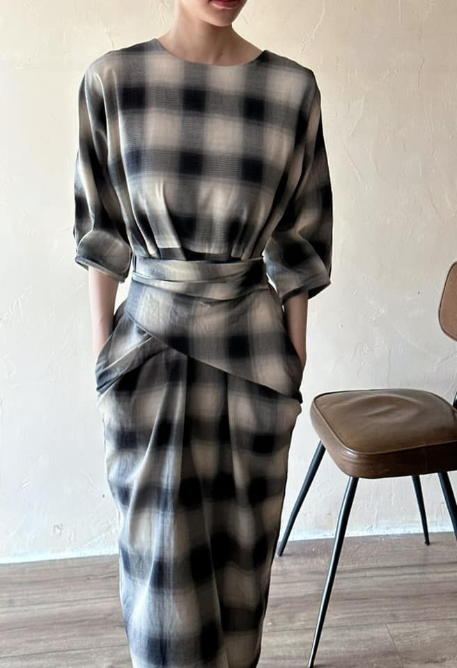 Amie Dress - Đầm Cuốn Eo Lạ Mắt