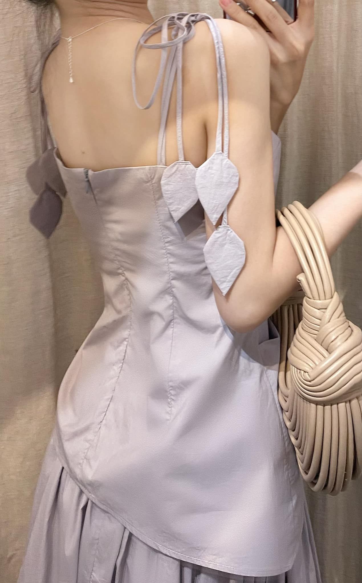 Emilia Set - Set Áo 2 Dây Và Chân Váy