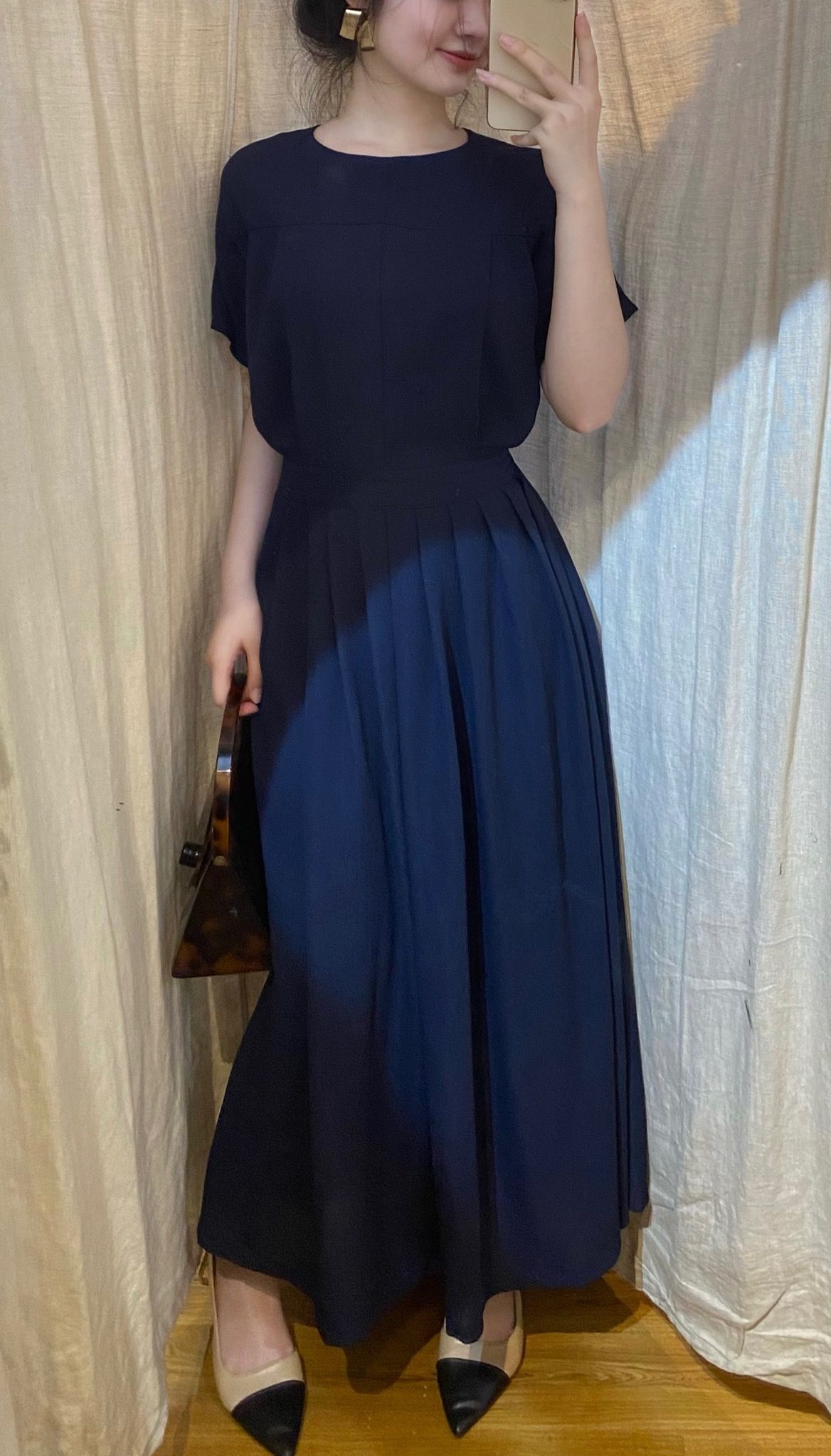 Mie Dress - Đầm Tay Ngắn Nơ Eo E76