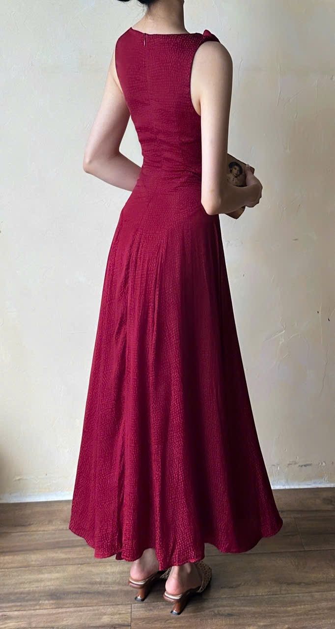 Loulette Dress - Đầm Cổ Đổ Thiết Kế D0138