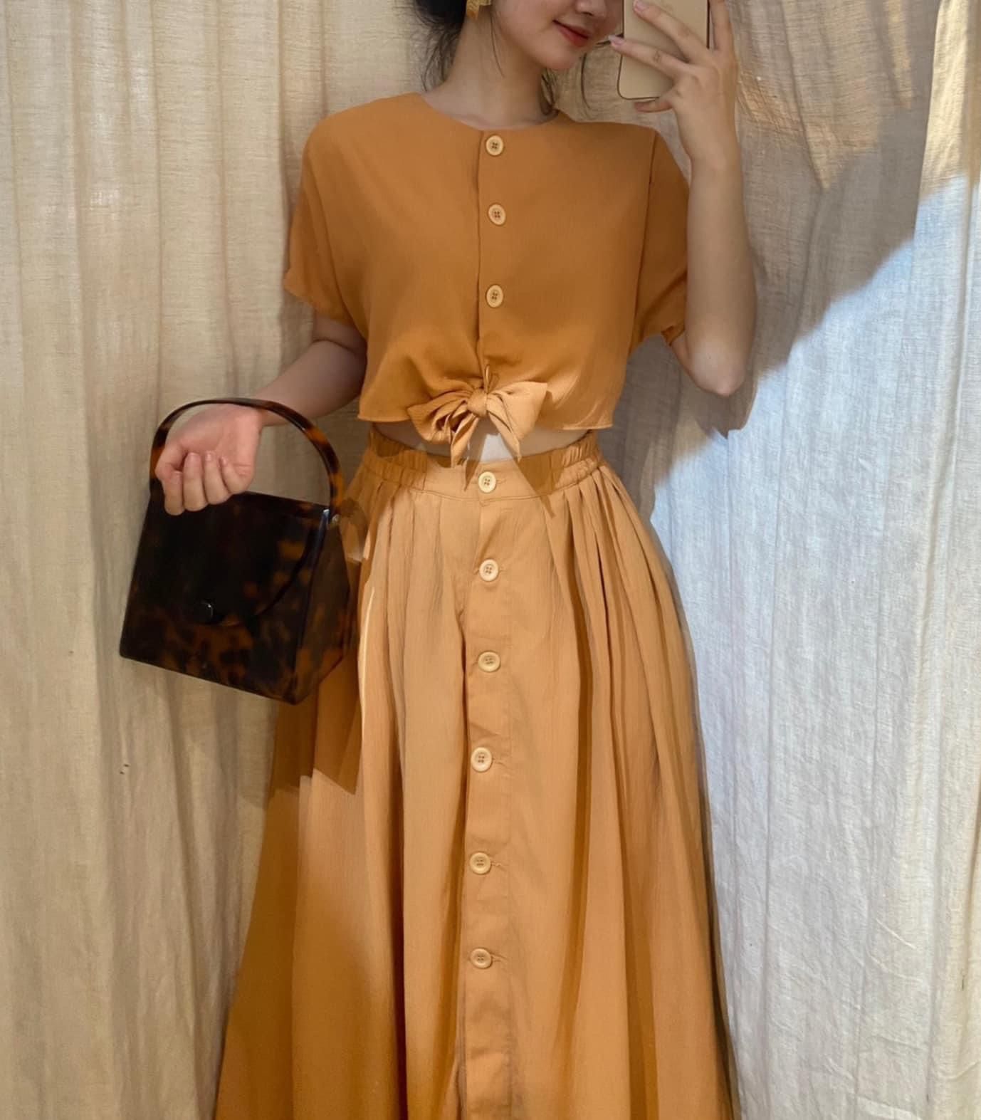 Mie Dress - Đầm Tay Ngắn Nơ Eo E76