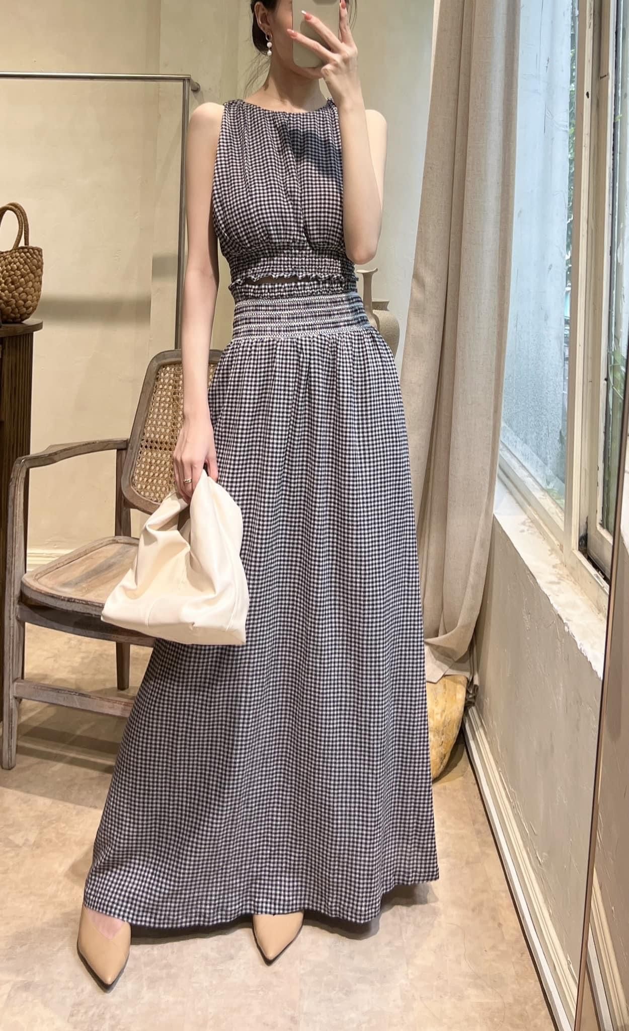Keelin Set - Set áo và chân váy caro D963