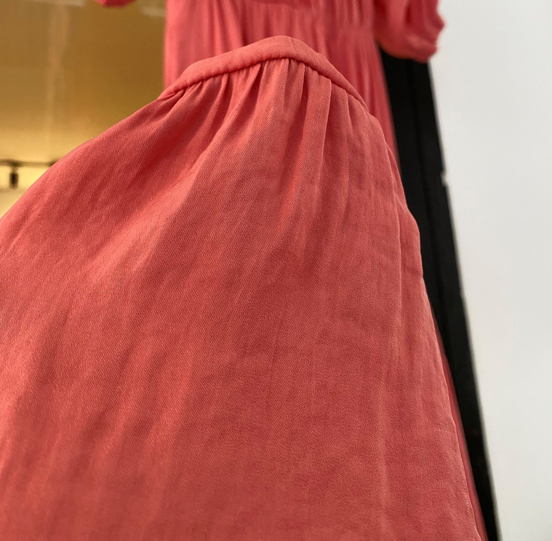 Emmie Dress - Đầm sát nách lụa các màu - D634