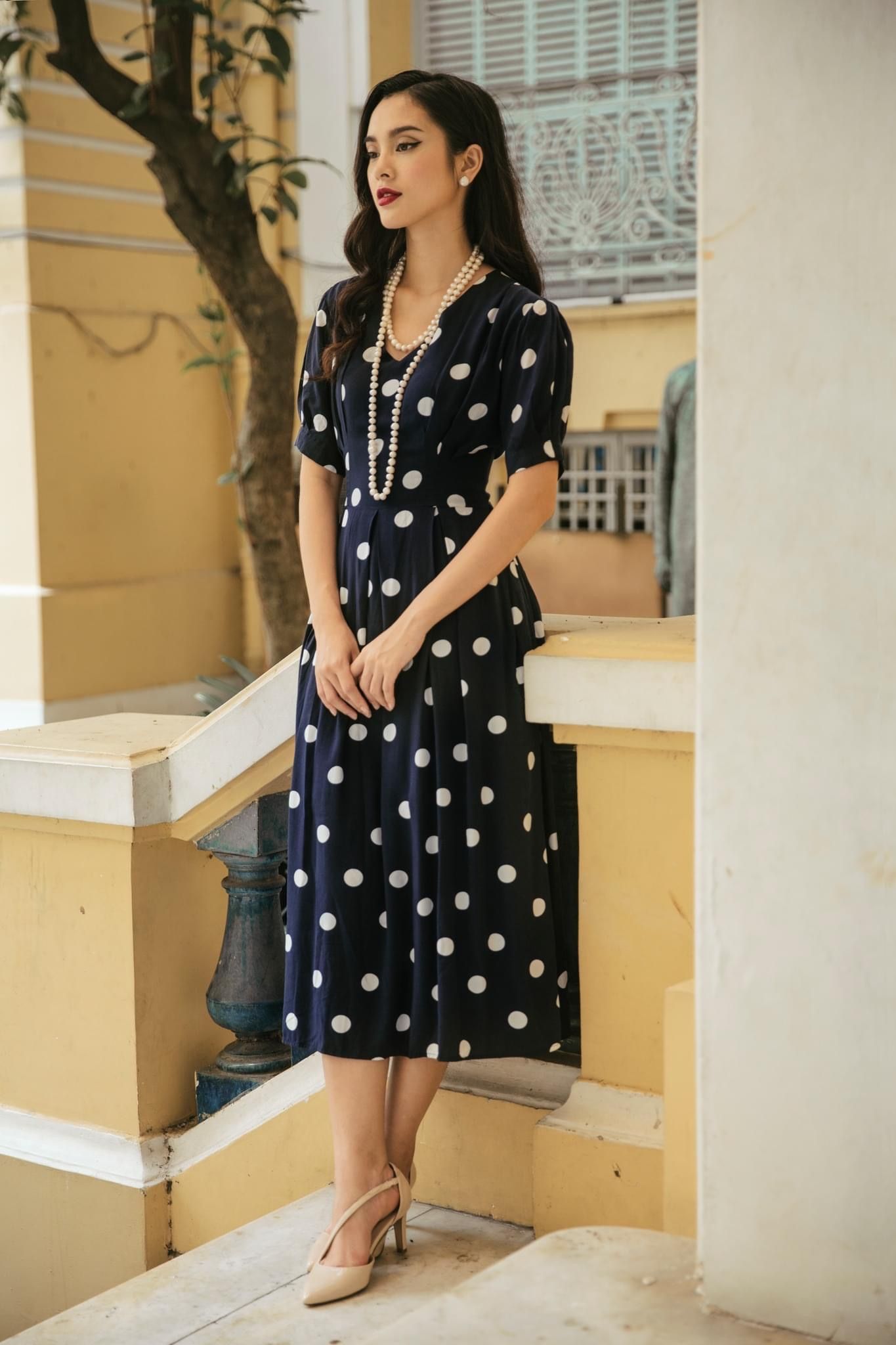 Clara - Đầm Chấm Bi Cổ Điển D931