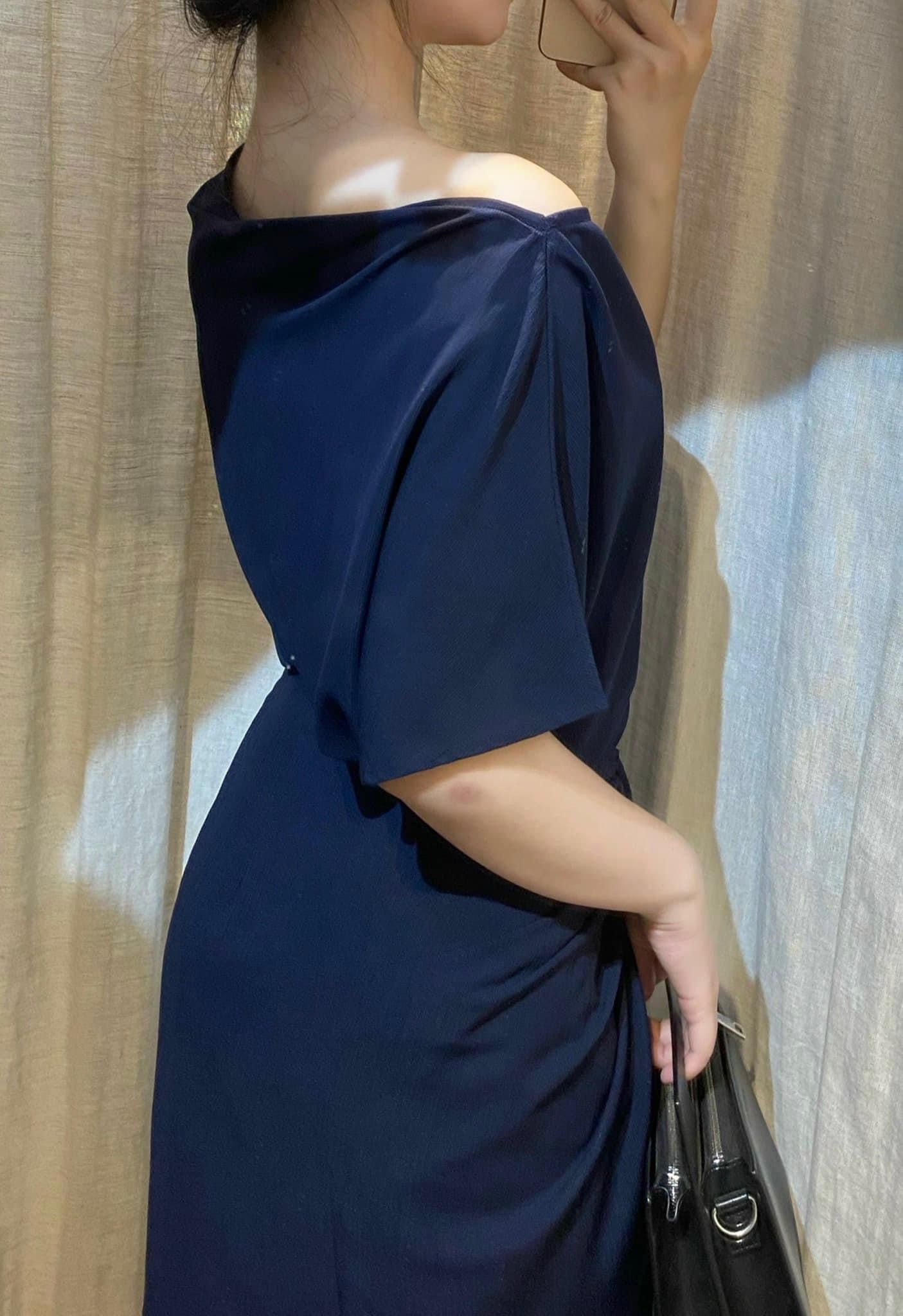Mary Set - Set Áo Và Chân Váy Xoắn Eo L03