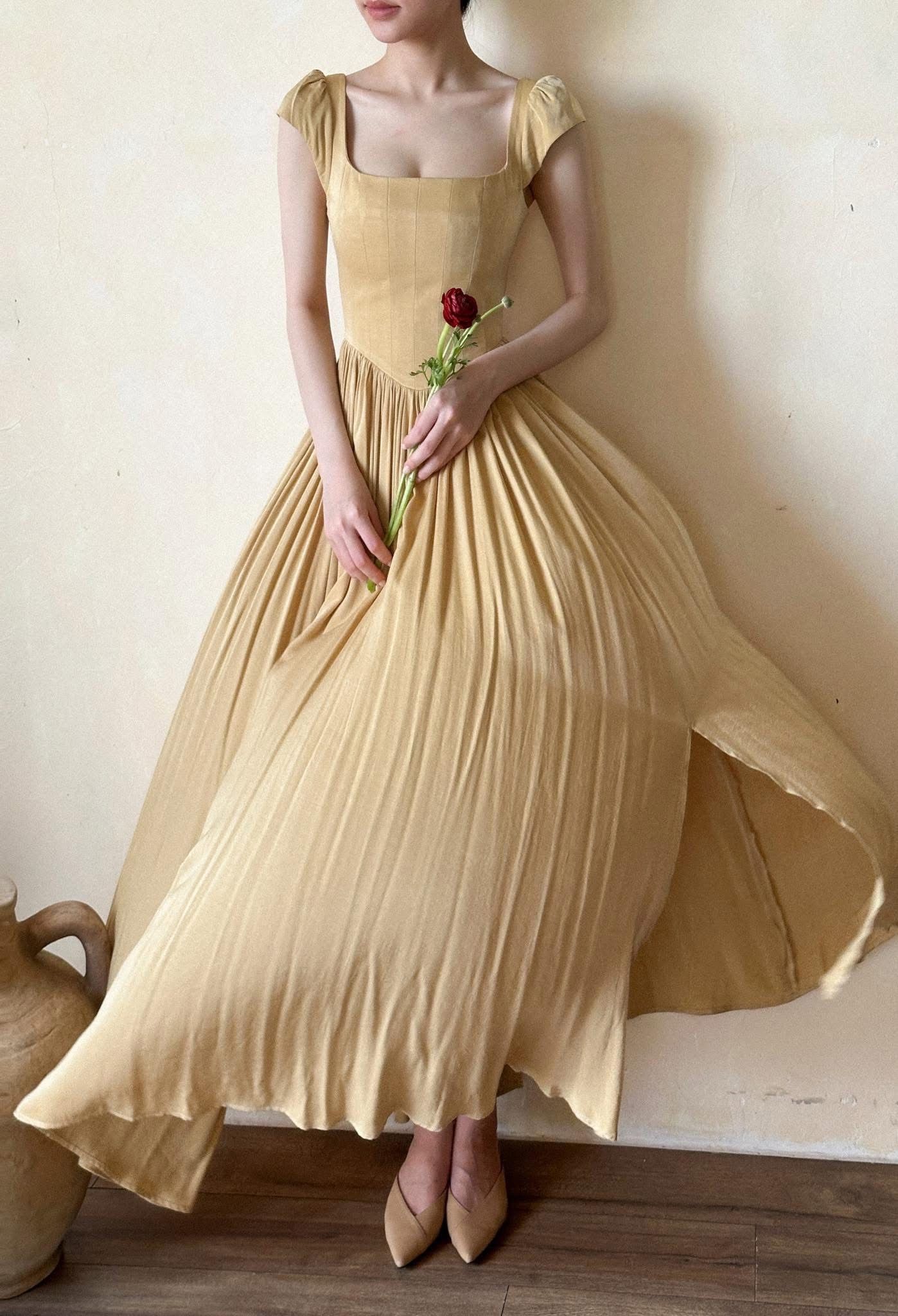 Adela Dress - Đầm Corset Cổ Điển Tay Hến V21