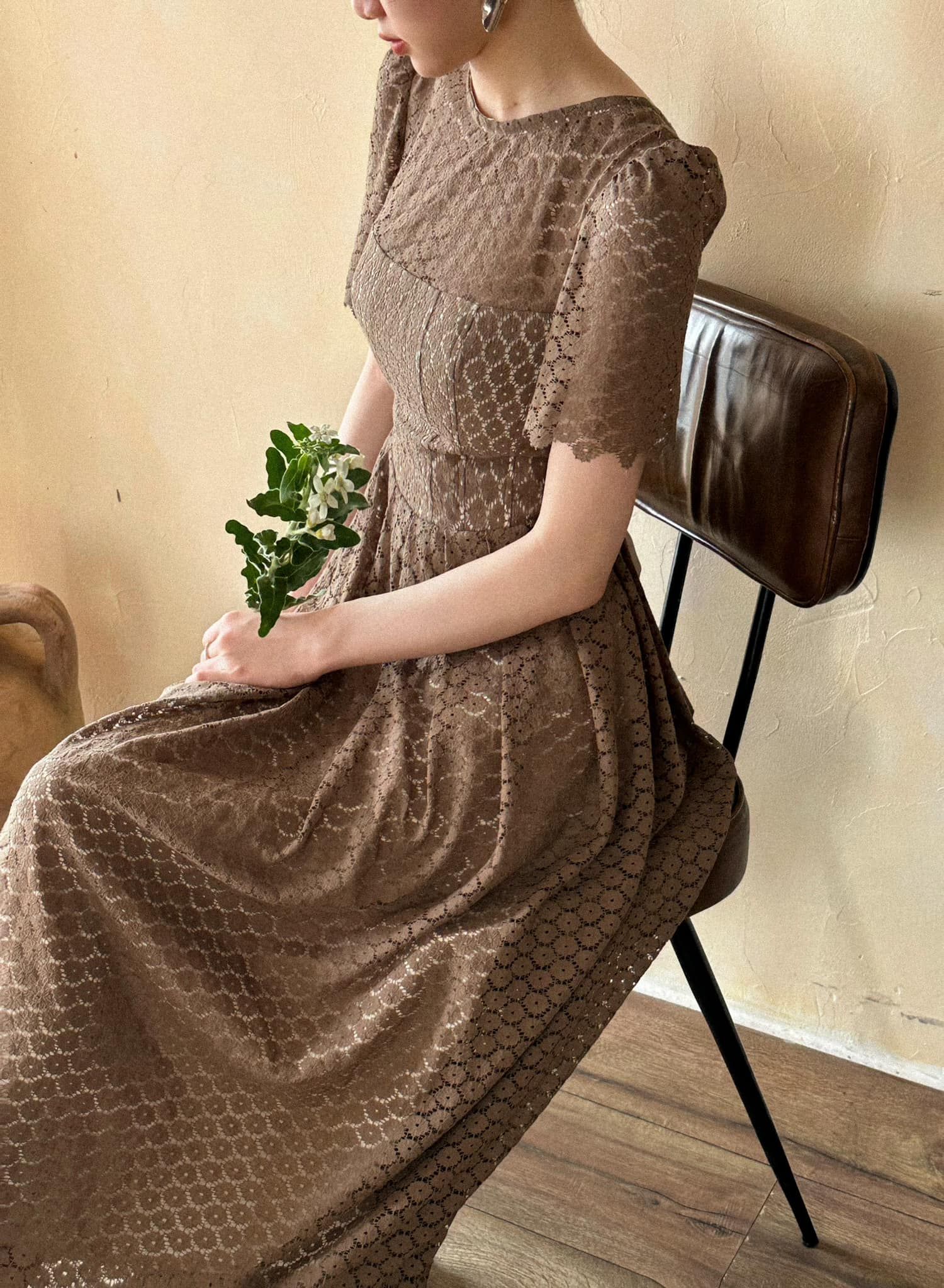 Belle Lace Dress - Đầm Corset Cổ Điển Tay Ngắn Q003