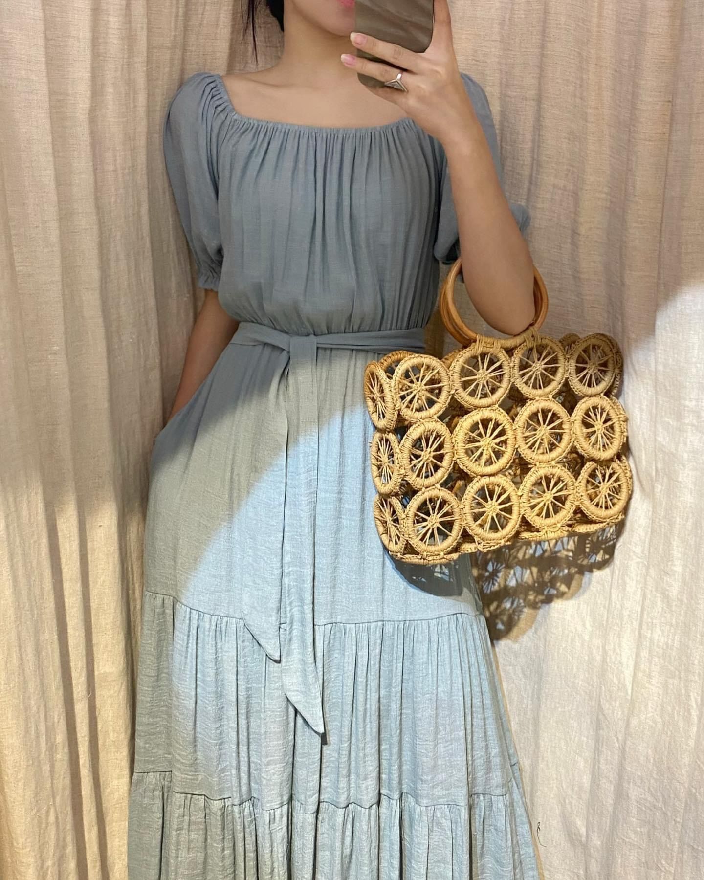 Laila Dress - Đầm xô lụa trễ vai xanh biển D56