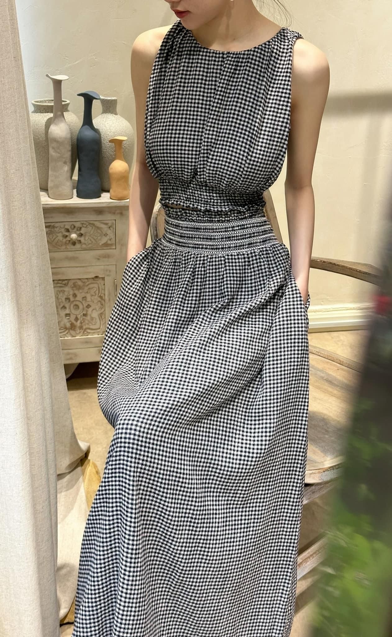 Keelin Set - Set áo và chân váy caro D963