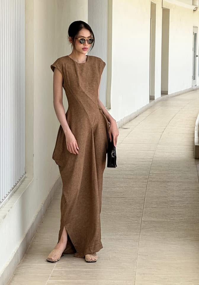 Ceré Dress - Đầm Cổ Tròn Tay Ngắn D1005