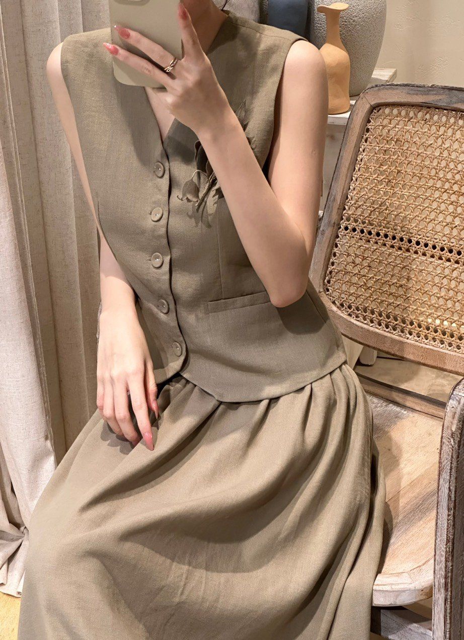 Reine Set - Set áo linen và chân váy L028