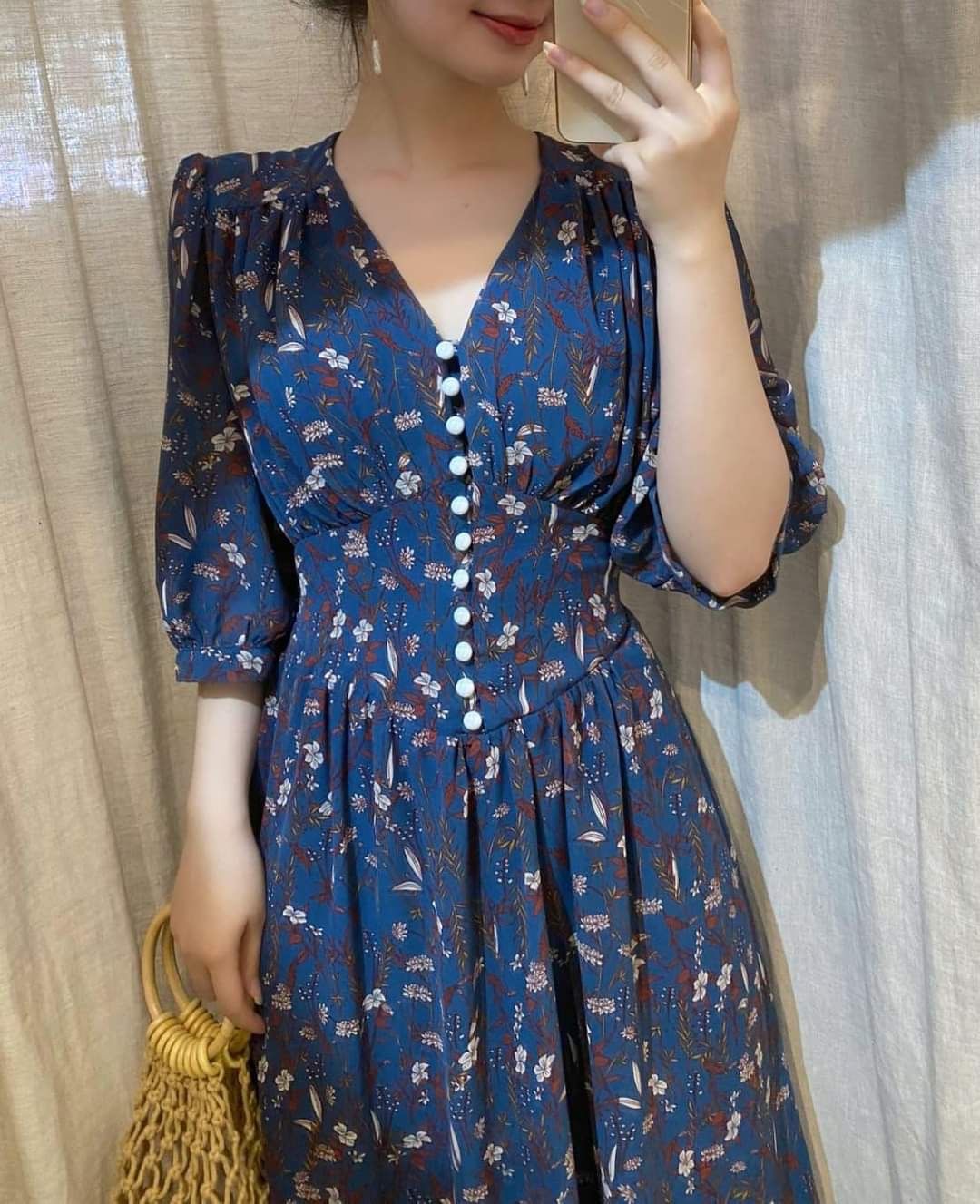 Melina Dress - Đầm voan in hoa có cúc - D01
